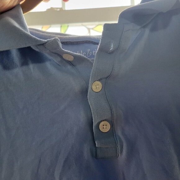 Tackle & Tides Men's Blue Polo Style Three Button Shirt Size Medium - Picture 4 of 9